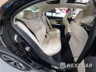 2024 Mercedes-Benz E 350 4MATIC Sedan - zdjęcie 16 z 23 - miniatura