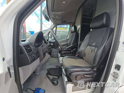 2018 Mercedes-Benz Sprinter 2500 Cargo Van High Roof 170.3" WB - zdjęcie 6 z 19 - miniatura