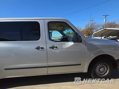 2017 Nissan NV3500 HD Passenger S 146.1" WB - zdjęcie 5 z 34 - miniatura