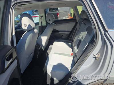 2022 Volkswagen Taos SE - zdjęcie 10 z 20 - miniatura