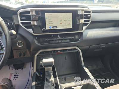 2024 Toyota Tundra SR5 Crew Cab Short Bed - zdjęcie 10 z 21 - miniatura