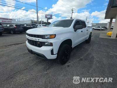 2021 Chevrolet Silverado 1500 Custom Crew Cab Short Bed 1CX