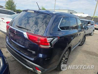 2016 Mitsubishi Outlander GT - zdjęcie 3 z 34 - miniatura
