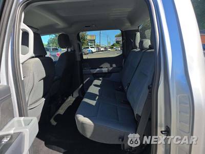 2025 Ford F-150 XLT Crew Cab Short Bed - zdjęcie 13 z 23 - miniatura