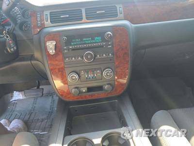 2009 Chevrolet Suburban 2500 LT 1LT - zdjęcie 10 z 28 - miniatura