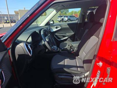 2025 Kia Soul LX - zdjęcie 3 z 20 - miniatura