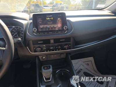 2025 Nissan Rogue Rock Creek - zdjęcie 7 z 19 - miniatura