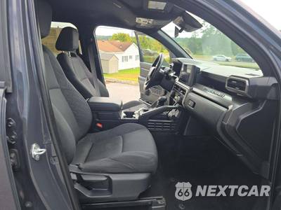 2024 Toyota Tacoma SR5 Crew Cab Medium Bed - zdjęcie 14 z 24 - miniatura