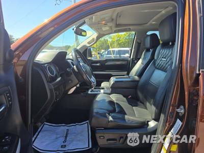 2016 Toyota Tundra Platinum Crew Cab Short Bed - zdjęcie 6 z 24 - miniatura