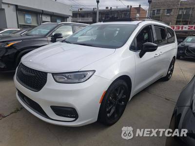 2025 Chrysler Pacifica Limited 121.6" WB