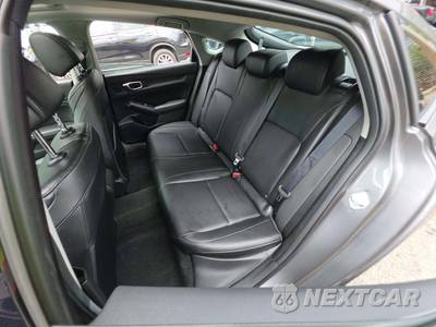 2025 Acura Integra - zdjęcie 10 z 20 - miniatura