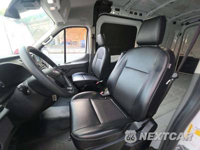 2025 Ford Transit 250 Cargo Van Medium Roof 148.0" WB - zdjęcie 6 z 21 - miniatura