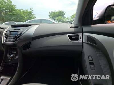 2013 Hyundai Elantra GLS Sedan - zdjęcie 19 z 31 - miniatura