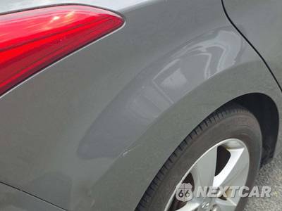 2013 Hyundai Elantra GLS Sedan - zdjęcie 28 z 31 - miniatura