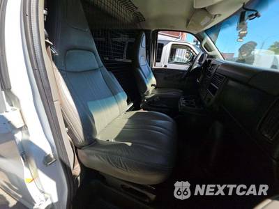 2018 Chevrolet Express 3500 Passenger Van LS 1LS 155.0" WB - zdjęcie 19 z 28 - miniatura
