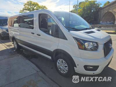 2025 Ford Transit Passenger Van XLT Low Roof 148.0" WB - zdjęcie 4 z 21 - miniatura