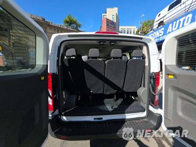 2025 Ford Transit Passenger Van XLT Low Roof 148.0" WB - zdjęcie 15 z 21 - miniatura