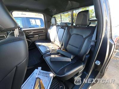 2023 Ram 1500 Laramie Crew Cab Short Bed - zdjęcie 13 z 20 - miniatura
