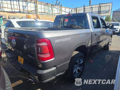 2023 Ram 1500 Laramie Crew Cab Short Bed - zdjęcie 3 z 20 - miniatura