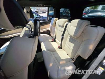 2017 Mercedes-Benz AMG GLS 63 4MATIC - zdjęcie 13 z 26 - miniatura