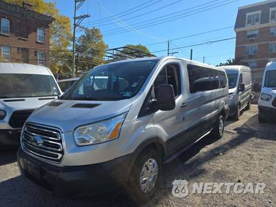 2016 Ford Transit 350 Passenger Wagon XLT w/RH Swing-Out Doors Low Roof 148.0" WB