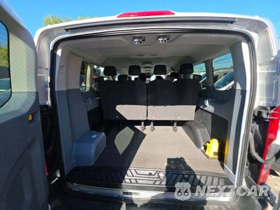 2016 Ford Transit 350 Passenger Wagon XLT w/RH Swing-Out Doors Low Roof 148.0" WB - zdjęcie 15 z 29 - miniatura