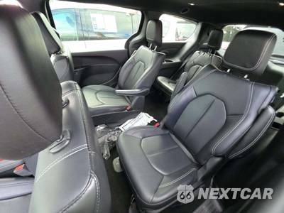 2025 Chrysler Pacifica Hybrid Select 121.6" WB - zdjęcie 13 z 22 - miniatura