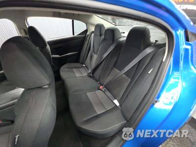 2025 Nissan Sentra SV - zdjęcie 10 z 17 - miniatura