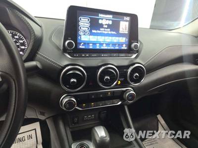 2025 Nissan Sentra SV - zdjęcie 7 z 17 - miniatura