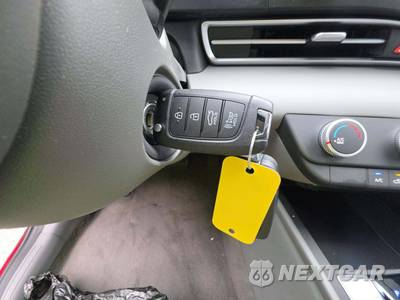 2025 Hyundai Elantra SE - zdjęcie 8 z 23 - miniatura