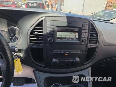 2018 Mercedes-Benz Metris Cargo Van 126.0" WB - zdjęcie 10 z 28 - miniatura