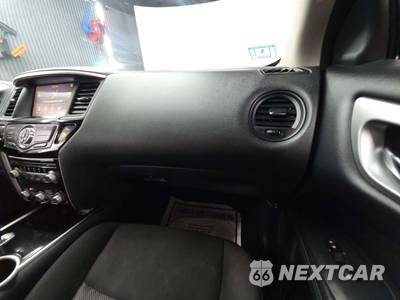2020 Nissan Pathfinder S - zdjęcie 20 z 25 - miniatura