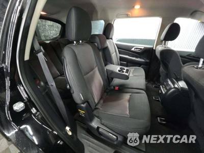 2020 Nissan Pathfinder S - zdjęcie 17 z 25 - miniatura