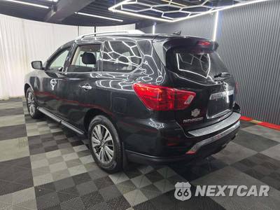 2020 Nissan Pathfinder S - zdjęcie 2 z 25 - miniatura