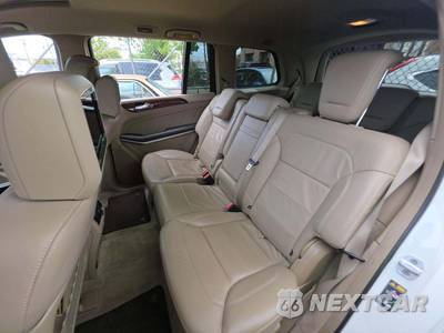 2015 Mercedes-Benz GL 550 4MATIC - zdjęcie 13 z 28 - miniatura
