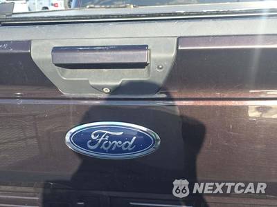 2018 Ford F-150 XLT Extended Cab Medium Bed w/Rear Doors - zdjęcie 30 z 36 - miniatura