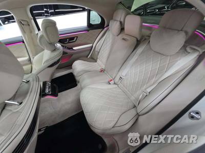 2021 Mercedes-Benz S 580 4MATIC Sedan - zdjęcie 13 z 25 - miniatura
