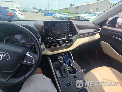 2022 Toyota Highlander Hybrid XLE - zdjęcie 10 z 24 - miniatura