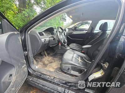 2013 Volkswagen Jetta SE Sedan - zdjęcie 6 z 35 - miniatura