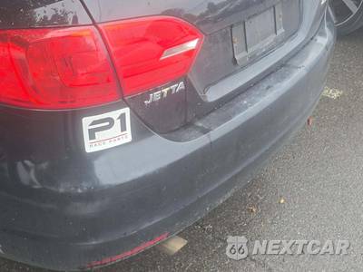 2013 Volkswagen Jetta SE Sedan - zdjęcie 32 z 35 - miniatura