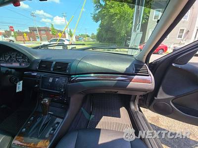2005 BMW 3 Series Sedan 325xi - zdjęcie 19 z 27 - miniatura