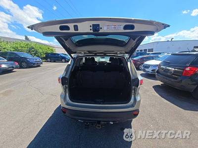 2016 Toyota Highlander LE Plus - zdjęcie 15 z 32 - miniatura
