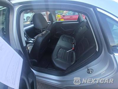 2013 Volkswagen Passat 2.5L SE - zdjęcie 13 z 30 - miniatura