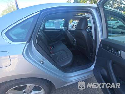 2013 Volkswagen Passat 2.5L SE - zdjęcie 16 z 30 - miniatura