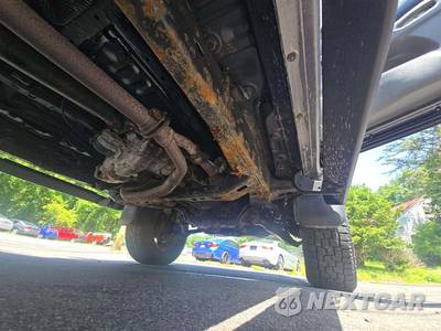 2013 Toyota Tacoma Extended Cab Medium Bed w/Rear Doors - zdjęcie 17 z 24 - miniatura