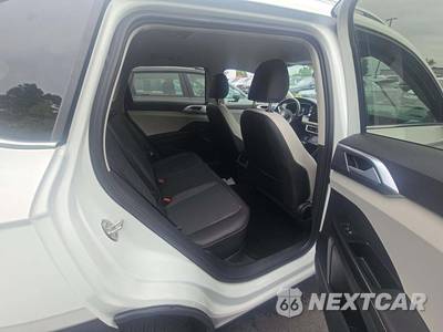 2025 Volkswagen Taos SE - zdjęcie 16 z 21 - miniatura