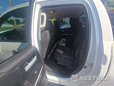 2019 Toyota Tundra SR5 Extended Cab Medium Bed - zdjęcie 13 z 27 - miniatura