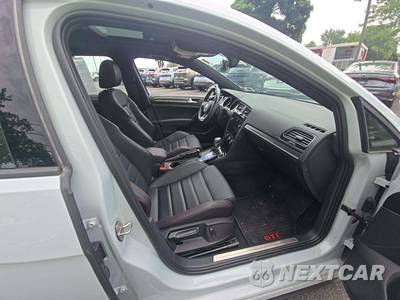 2020 Volkswagen Golf GTI SE - zdjęcie 18 z 20 - miniatura