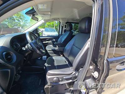 2019 Mercedes-Benz Metris Passenger Van 126.0" WB - zdjęcie 6 z 31 - miniatura
