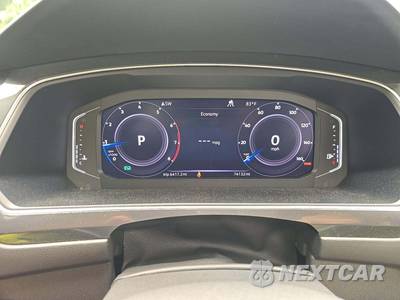 2019 Volkswagen Tiguan SEL Premium - zdjęcie 9 z 31 - miniatura